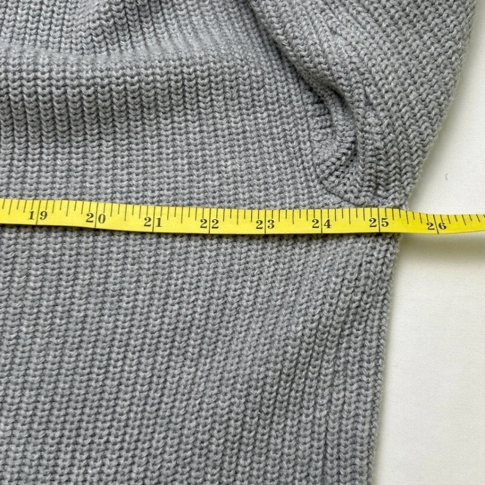 Old Navy Womens Grey Knit Cotton Cardigan Sweater Size XXL Tennis Varsity Preppy - Picture 5 of 8